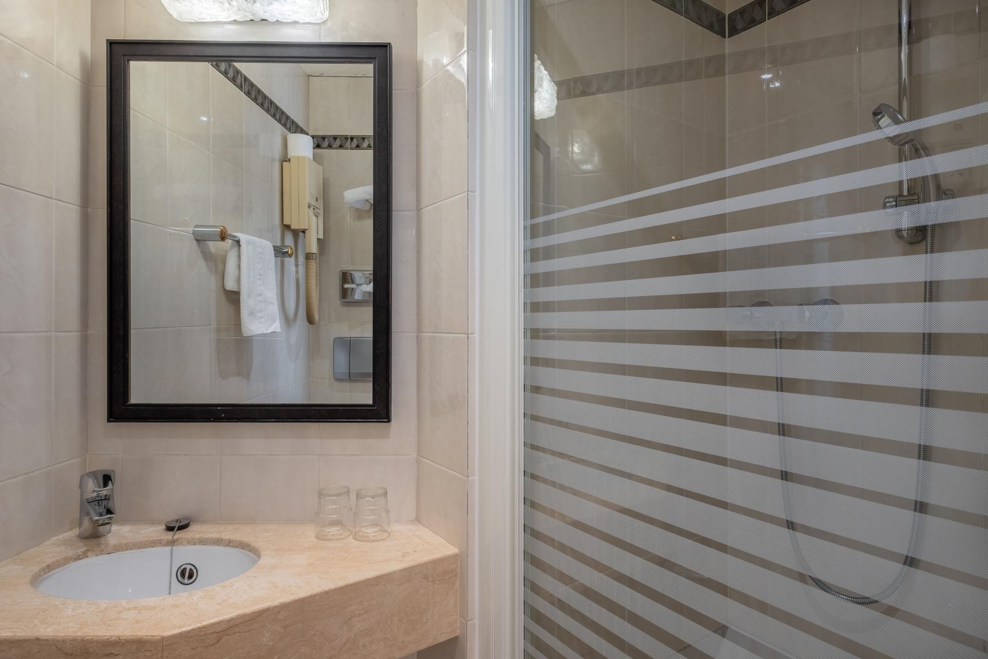 Hotel London - Business-Zimmer