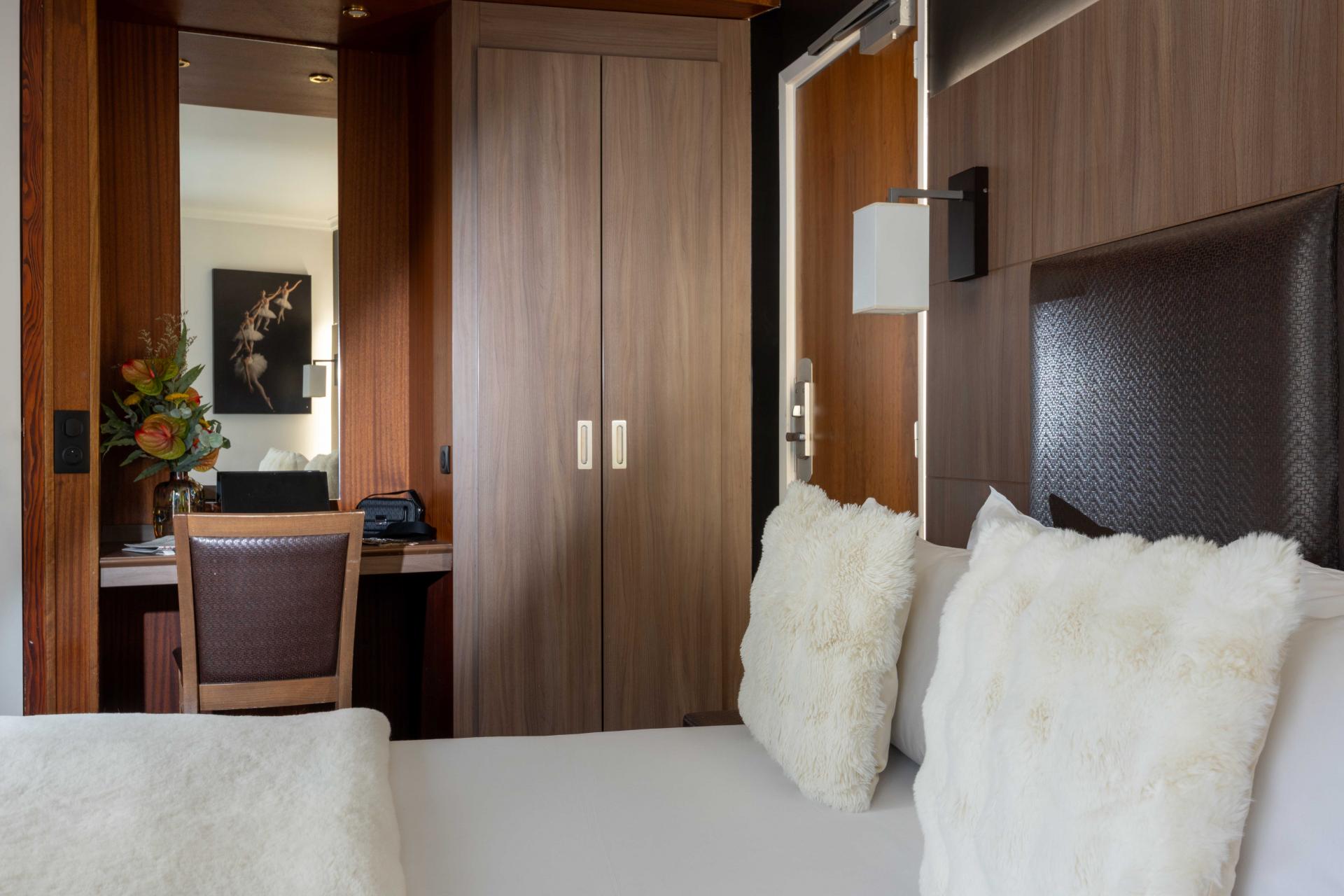 Hotel London - Chambres Communicantes