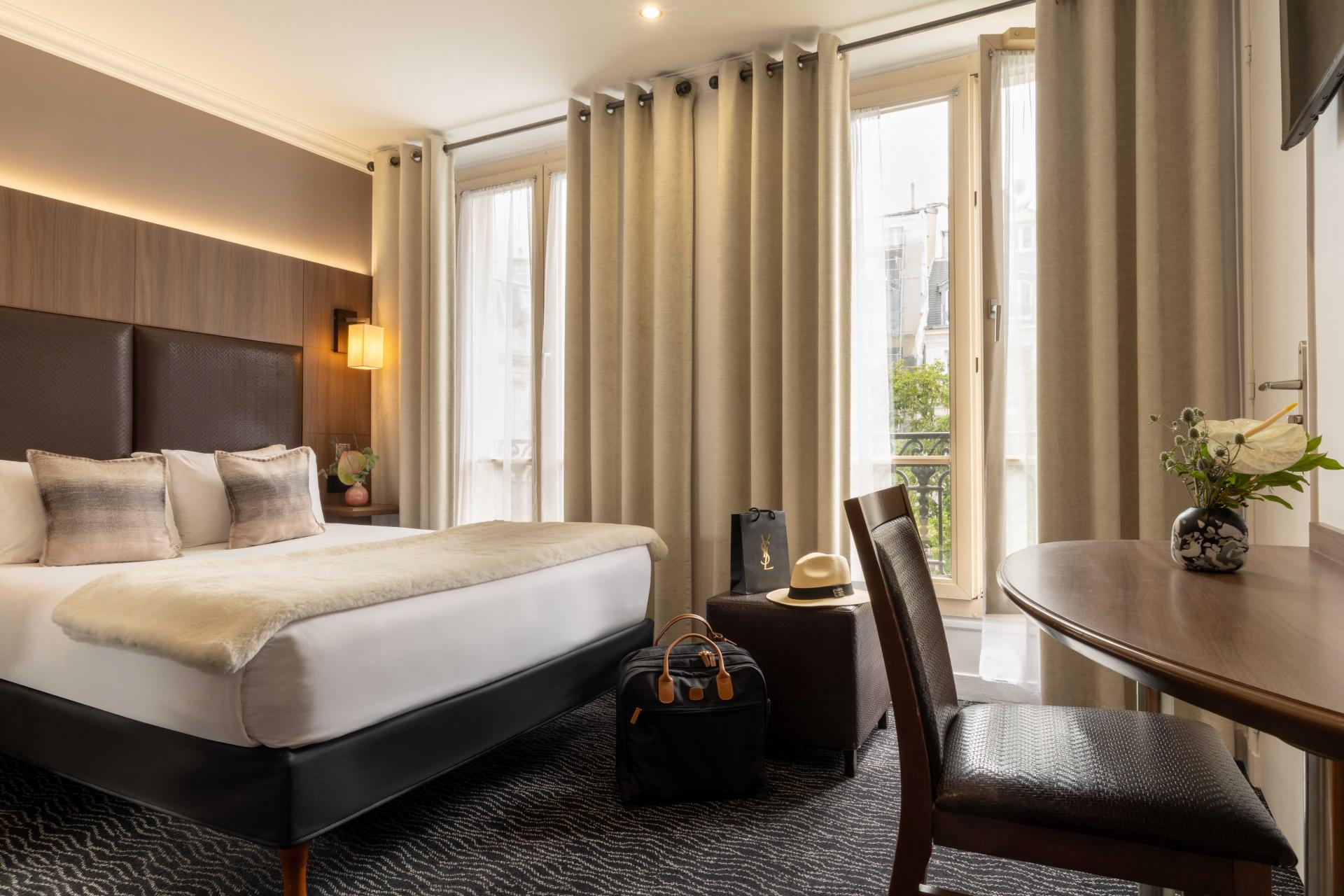 Hotel London - Chambres Communicantes