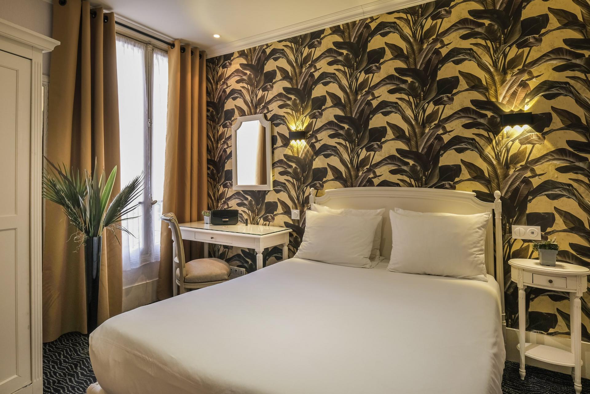 Hotel London - Superior Plus Double Room
