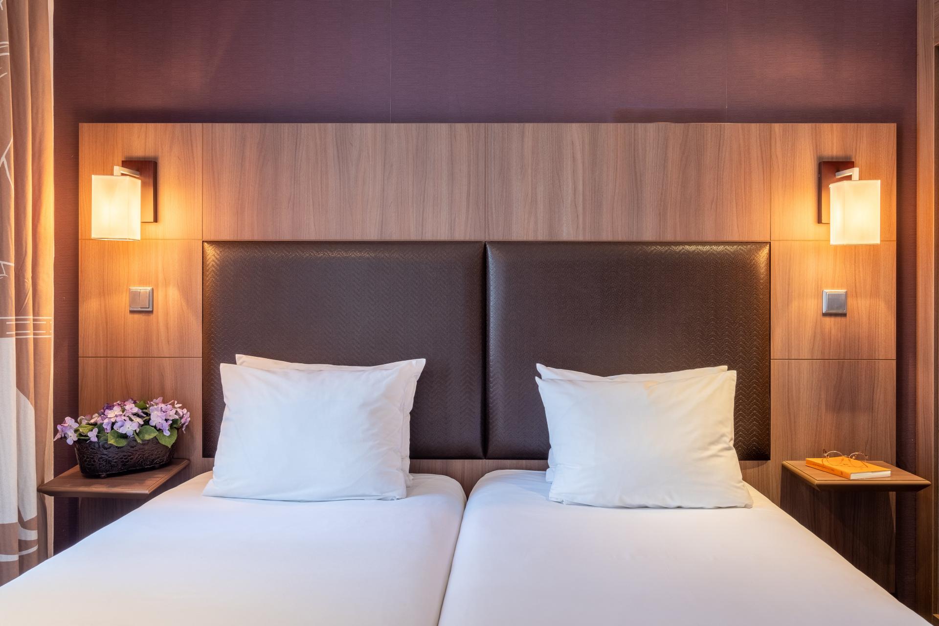 Hotel London - Twin Superior Plus